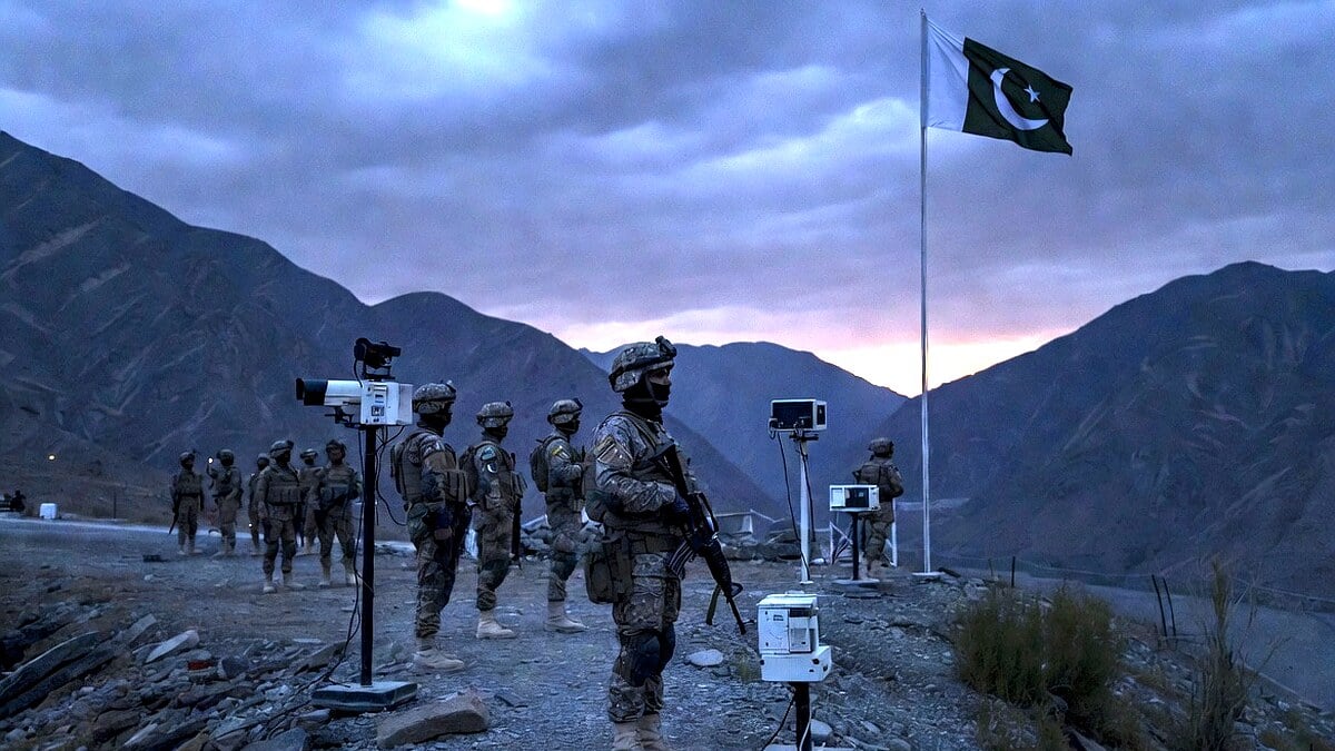 Taliban Summon Pakistan Envoy Over Konar Border Strikes