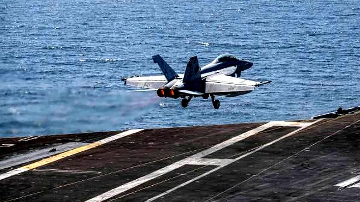 Iranian Air Defence Shoots Down US Navy Figher Jet Iranian Air Defence Shoots Down US Navy Figher Jet