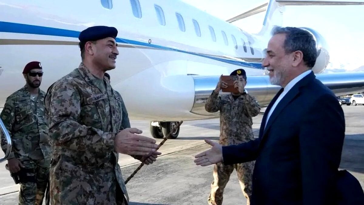 Pakistan Army Chief Asim Munir En Route to Tehran for US-Iran Pakistan Army Chief Asim Munir En Route to Tehran for US-Iran