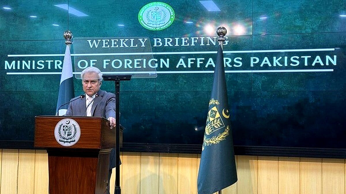 Pakistan Army Chief's Alleged Visit to Tehran Unconfirmed Pakistan Army Chief’s Alleged Visit to Tehran Unconfirmed