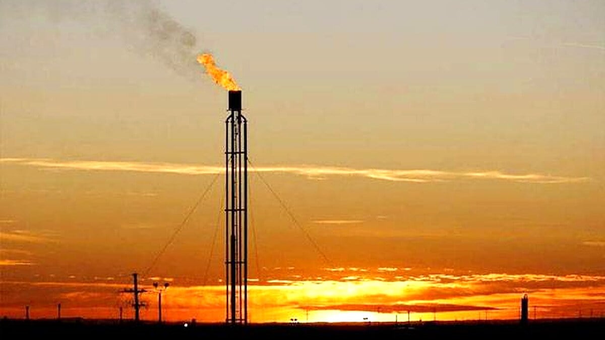 Pakistan Restarts Massive Sindh Oil and Gas Well After 12-Year Lull