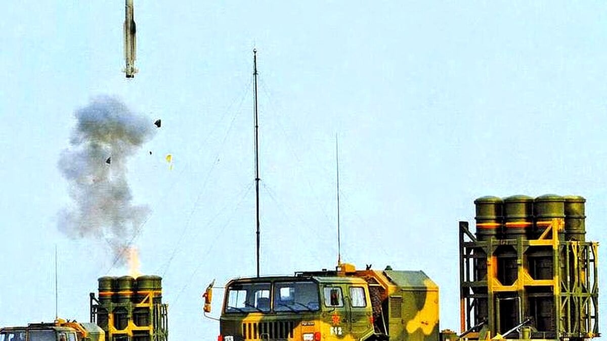 US Intelligence Warns China Plotting Secret Air Defense Deals with Iran US Intelligence Warns China Plotting Secret Air Defense Deals with Iran