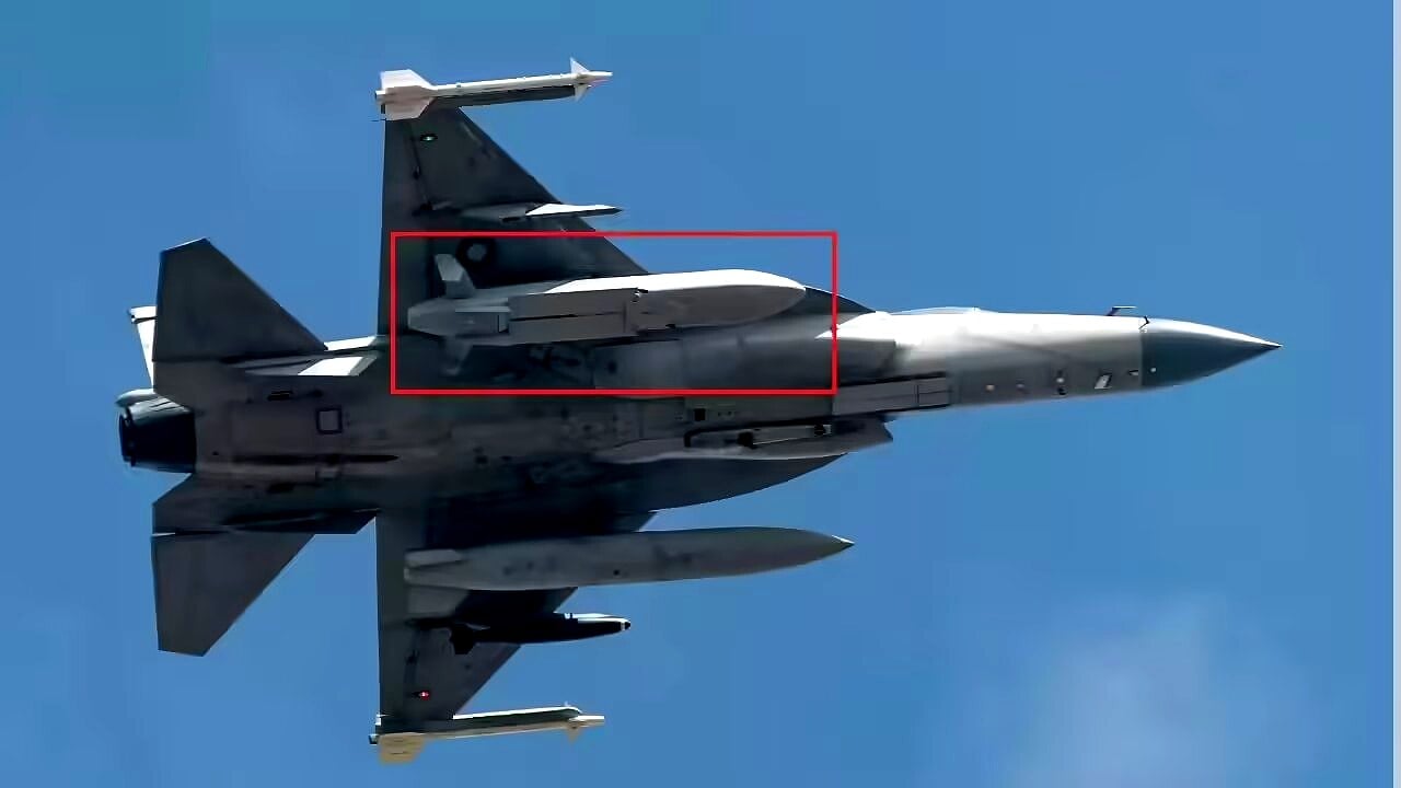 JF-17 Thunder May Gain Nuclear Role with Ra’ad-II Missiles