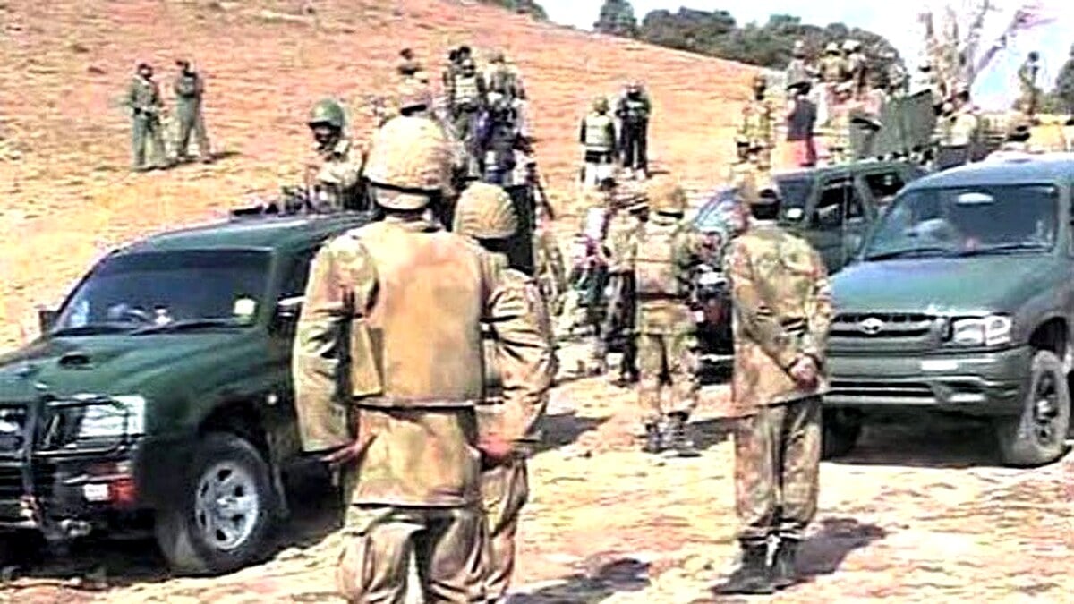 Pakistan Army Responds Strongly to Taliban Firing in Khel Sector Pakistan Army Responds Strongly to Taliban Firing in Khel Sector