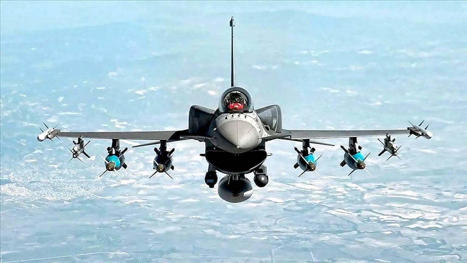 پاکستان کے ⁦F-16⁩ طیاروں کو ⁦T⁩ü⁦rkiye⁩ کا جدید Ö⁦ZG⁩Ü⁦R⁩ اپ گریڈ ملنے کی امید