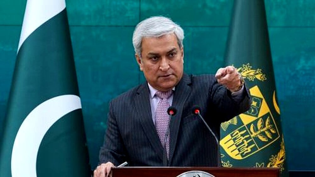 پاکستان نے طالبان سے دہشت گردی ختم کرنے کا مطالبہ کیا پاکستان نے طالبان سے دہشت گردی ختم کرنے کا مطالبہ کیا