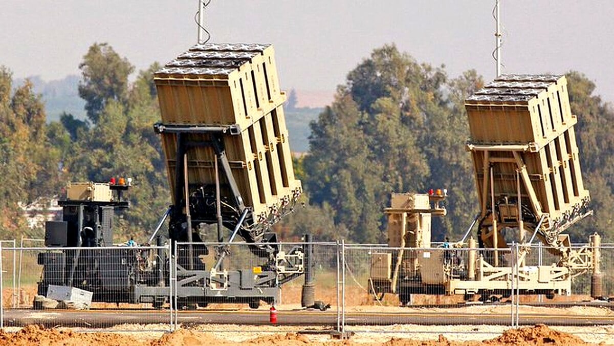 Pakistan Navy Deploys New Over-the-Horizon Targeting Systems Pakistan Navy Deploys New Over-the-Horizon Targeting Systems