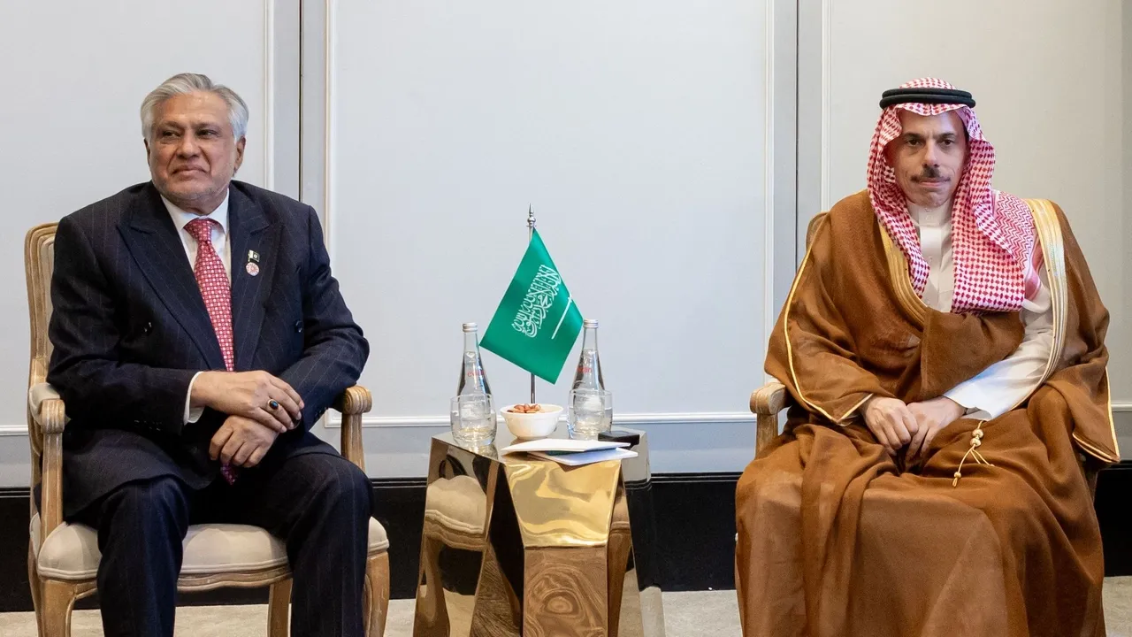 سعودی عرب اور پاکستان کا مکہ دفاعی معاہدہ مضبوط کرنے کا عزم